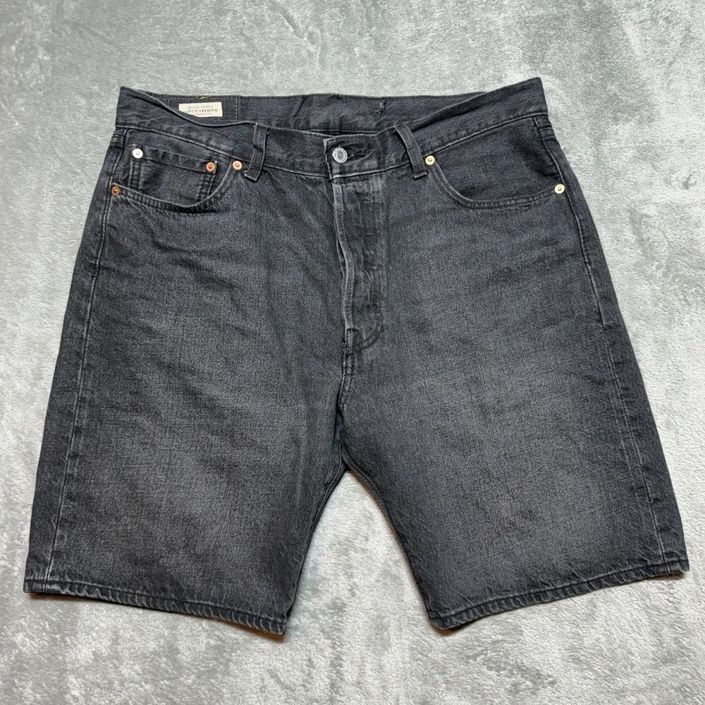 Levis up sale